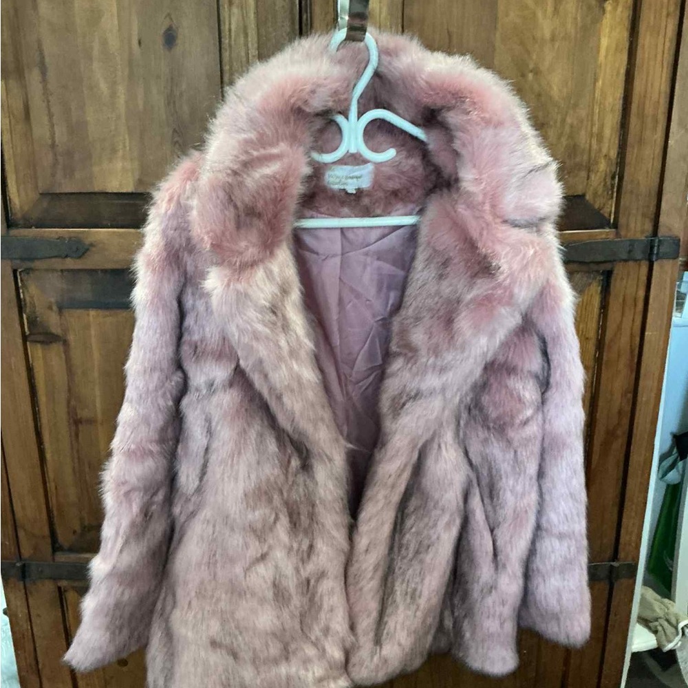 Elegant Pink Teddy Jacket